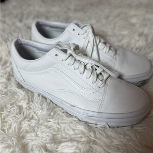 Vans white leather W10-M8.5